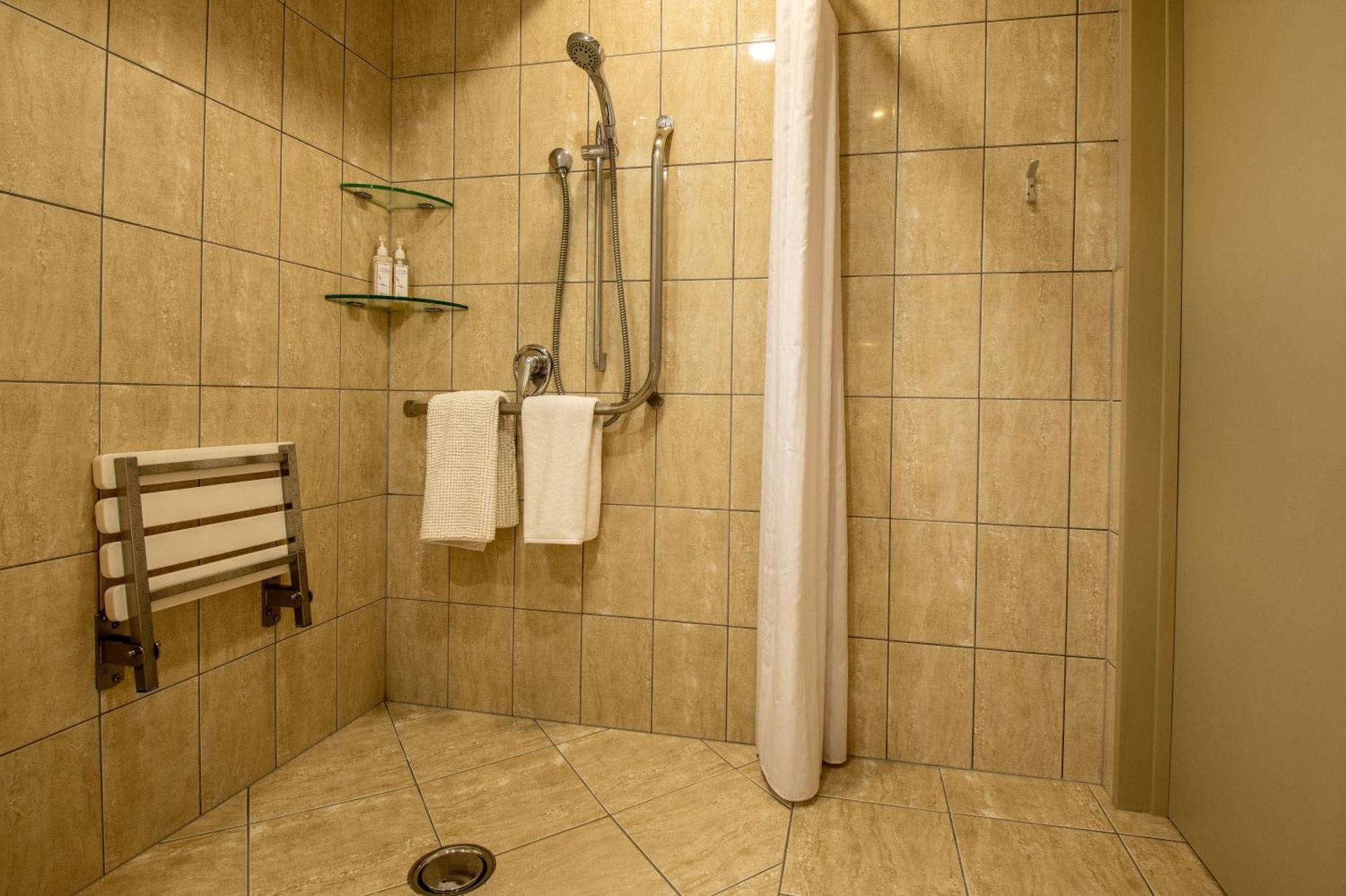 テアナウ ブルー リッジ ベッド&ブレックファースト Bed & Breakfast エクステリア 写真