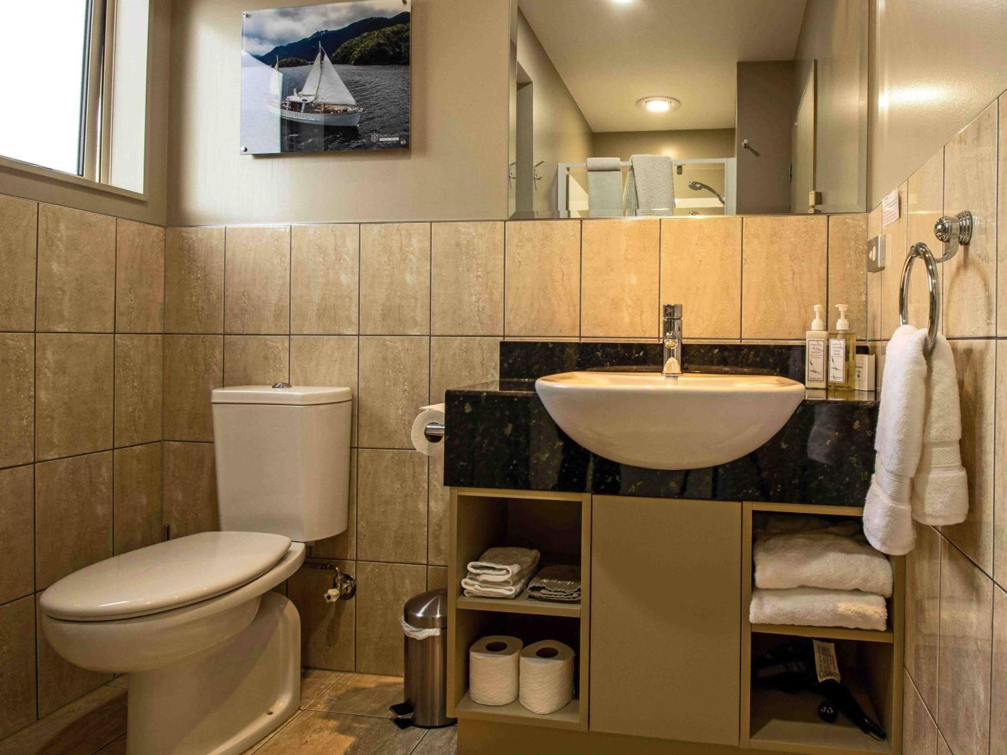 テアナウ ブルー リッジ ベッド&ブレックファースト Bed & Breakfast エクステリア 写真